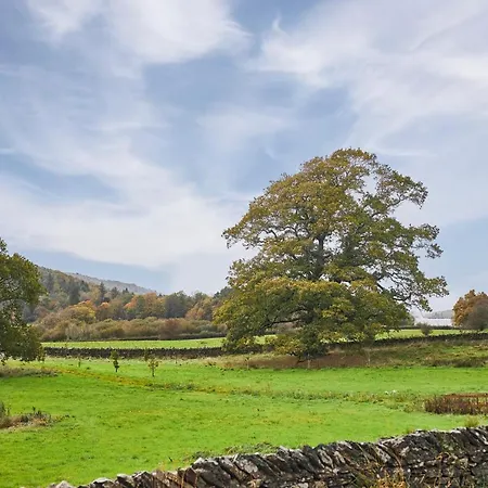 Host & - Prospect Holiday home